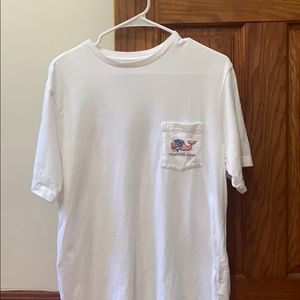 Vineyard Vines T-shirt